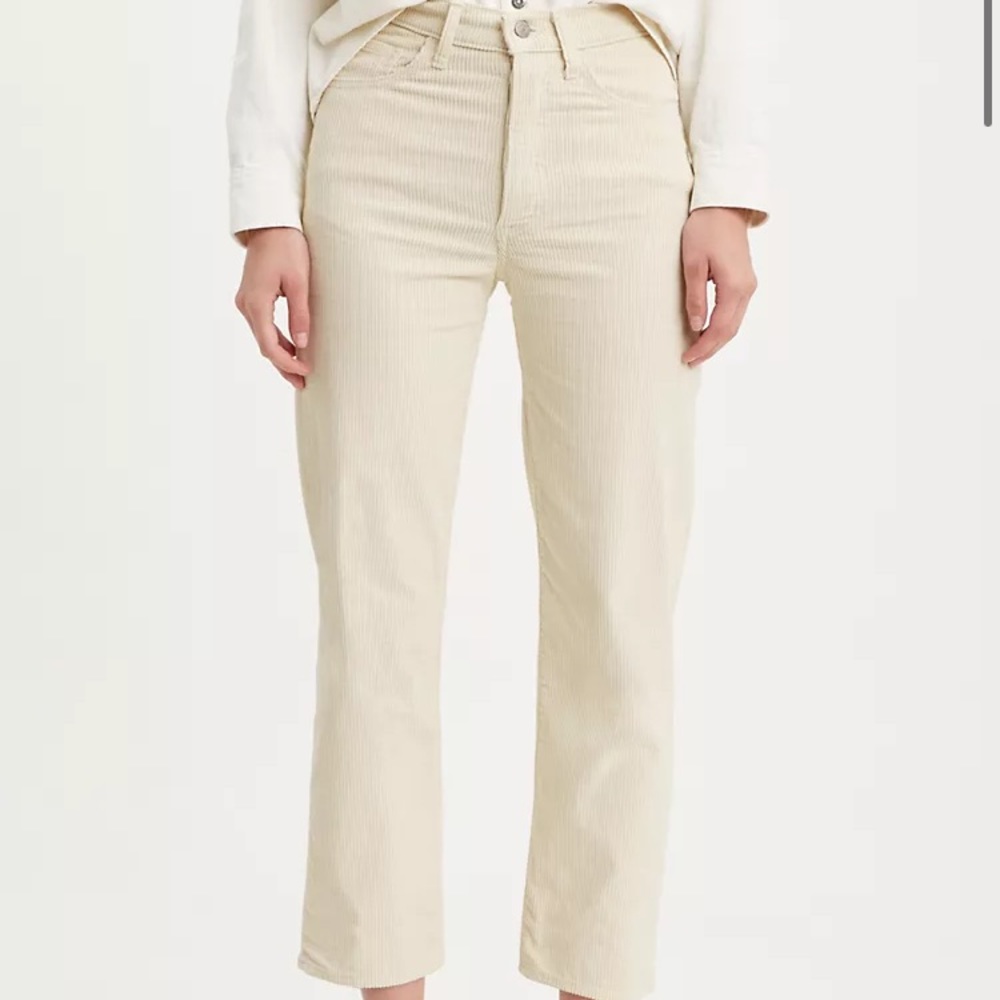 Levi’s corduroy Ribcage Straight size 25